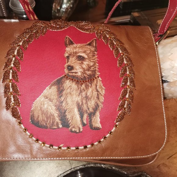 Isabella Fiore Handbag - Picture 2 of 11